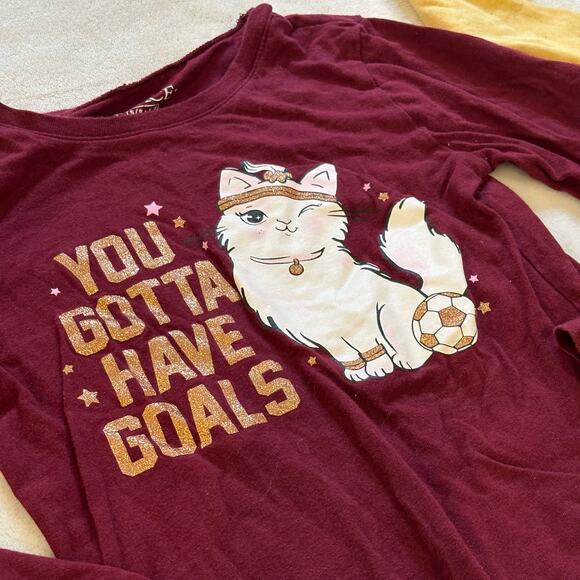 Bundle of Children's Place Long Sleeve Graphic tees sz 5-6 - Picture 4 of 9